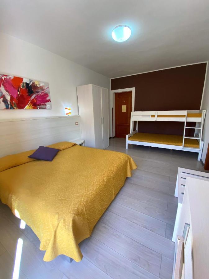 Hotel La Playa Cala Gonone Buitenkant foto