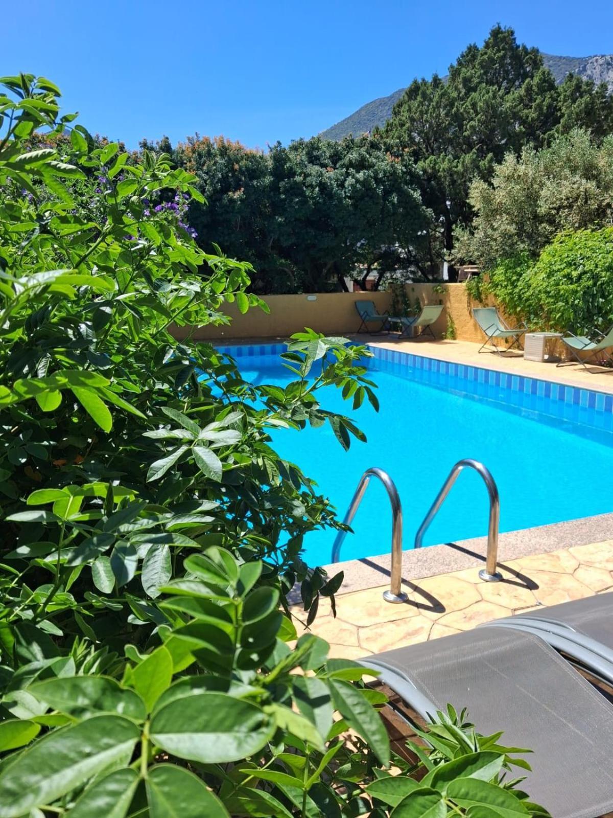 Hotel La Playa Cala Gonone Buitenkant foto