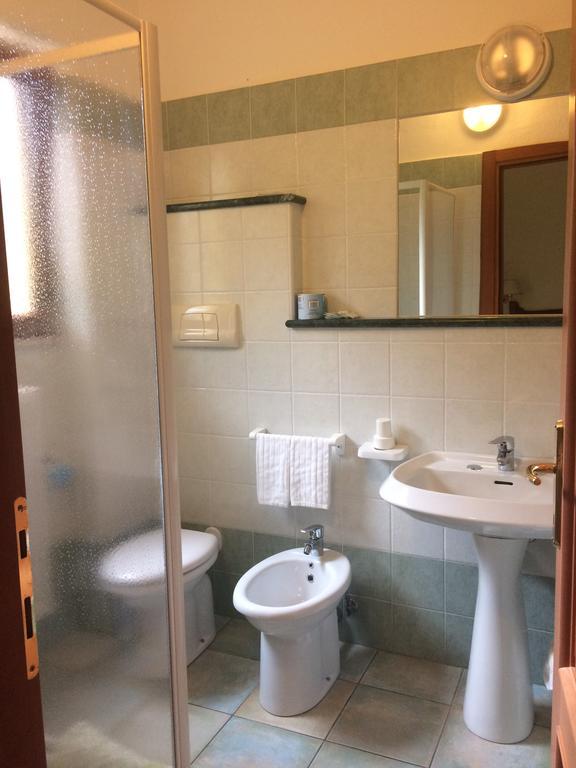 Hotel La Playa Cala Gonone Buitenkant foto